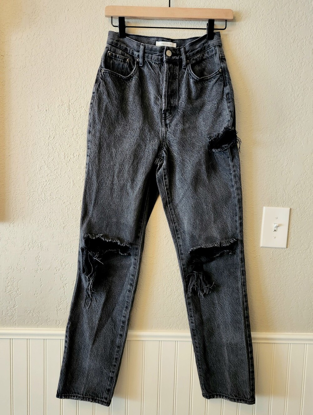 PacSun Black Distressed High-Waist Dad Jeans